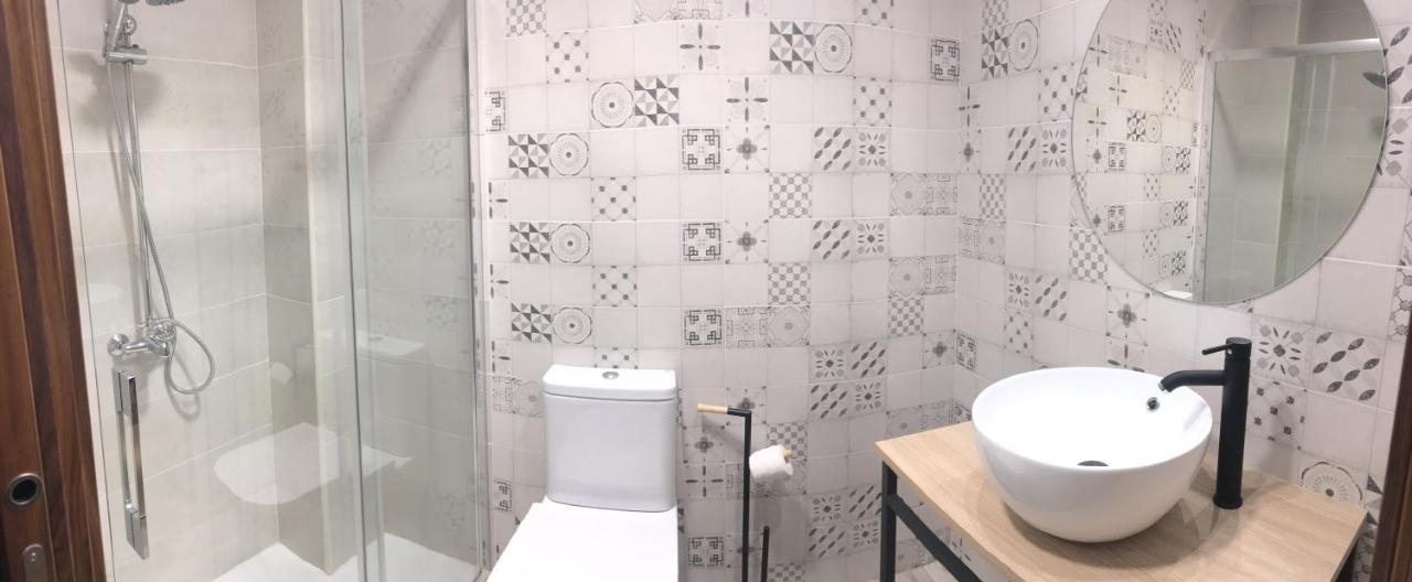 Apartamentos Bajo Pena Apartamentos Sanlorien El Pueyo de Araguas Ngoại thất bức ảnh
