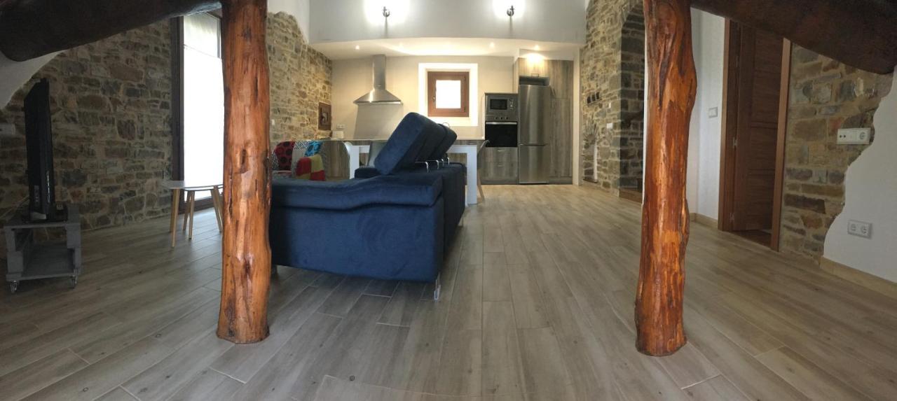 Apartamentos Bajo Pena Apartamentos Sanlorien El Pueyo de Araguas Ngoại thất bức ảnh
